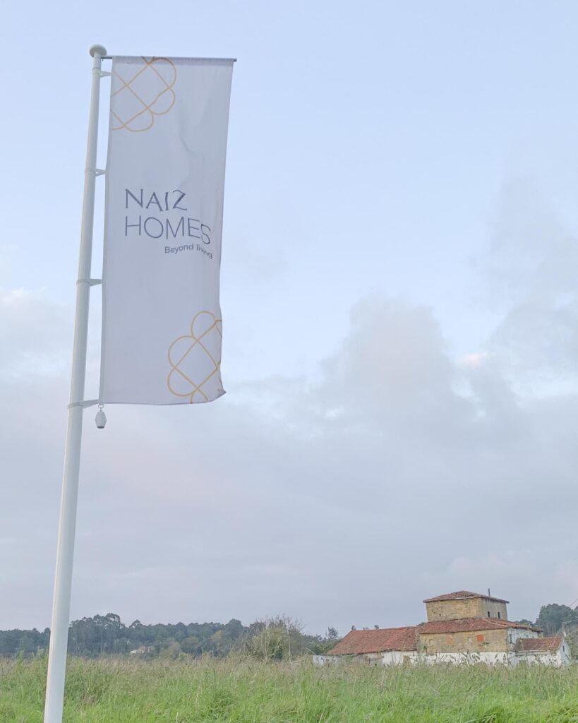 Mástil Banderola Lona Promoción Inmobiliaria